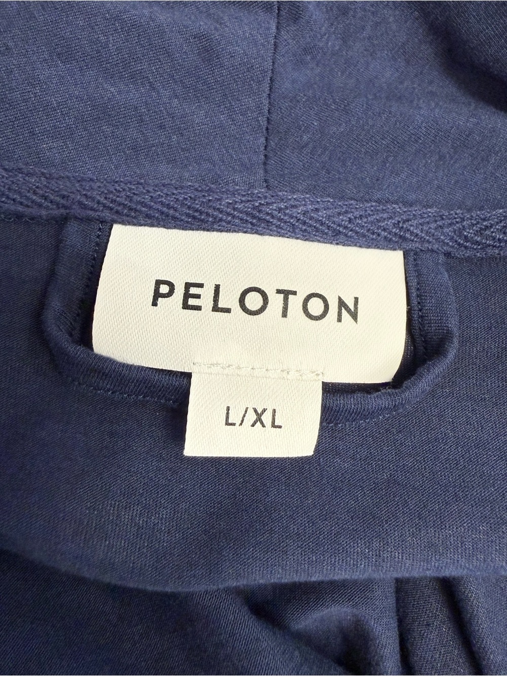 Peloton Robe Navy Blue Size L/XL - Picture 3 of 5